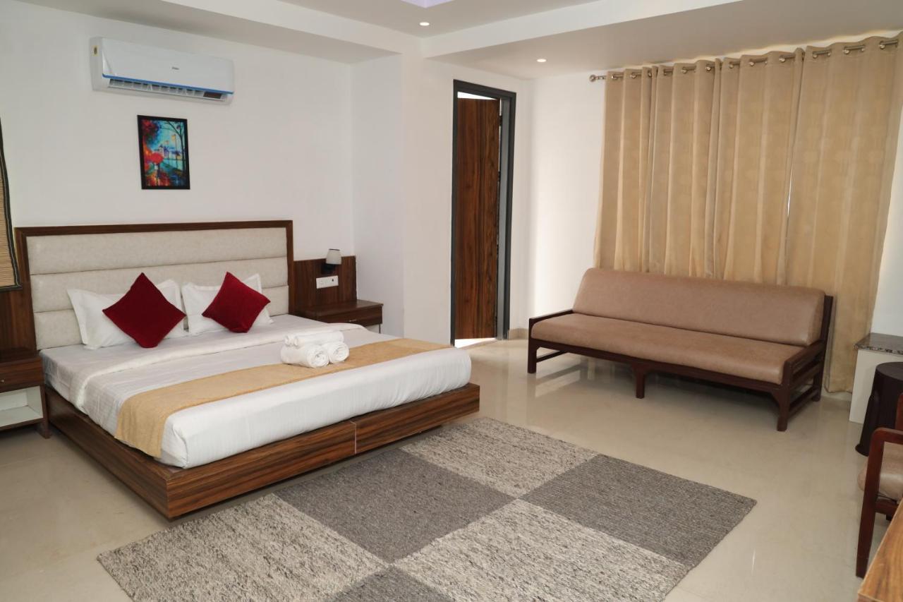 Hotel Cordelia Inn By Devpaga Hotels Pvt Ltd リシケーシュ エクステリア 写真