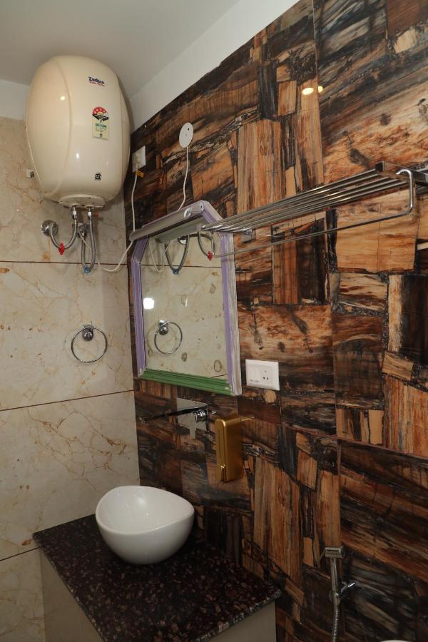Hotel Cordelia Inn By Devpaga Hotels Pvt Ltd リシケーシュ エクステリア 写真