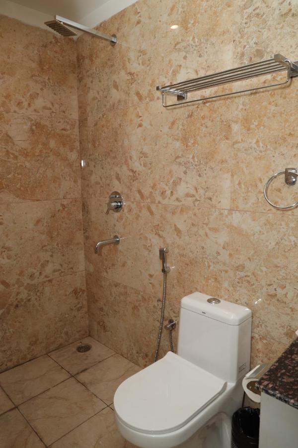 Hotel Cordelia Inn By Devpaga Hotels Pvt Ltd リシケーシュ エクステリア 写真